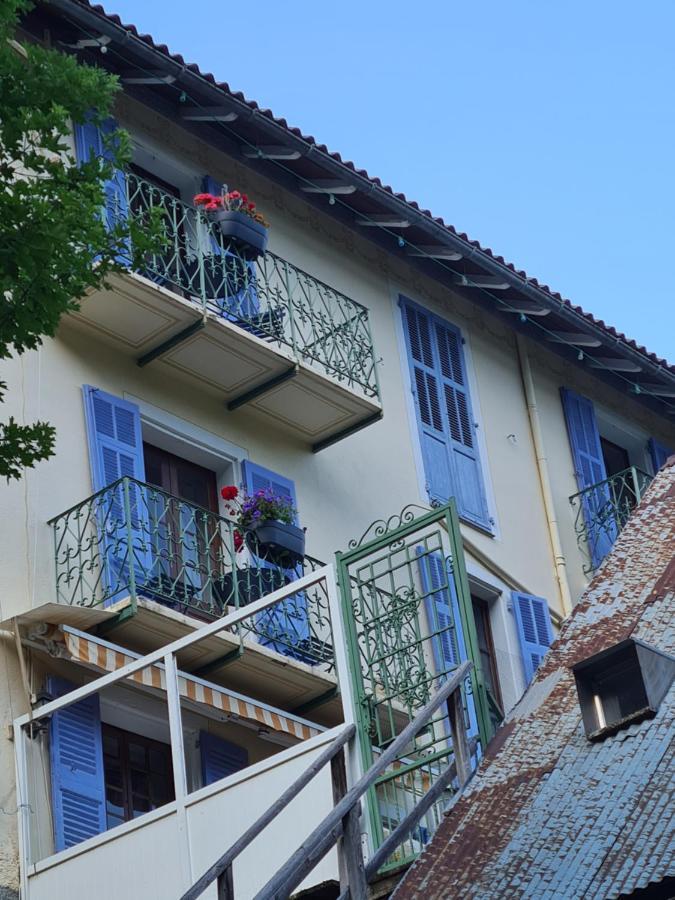 Hotel Des Etrangers Saint-Martin-d'Entraunes Exterior photo