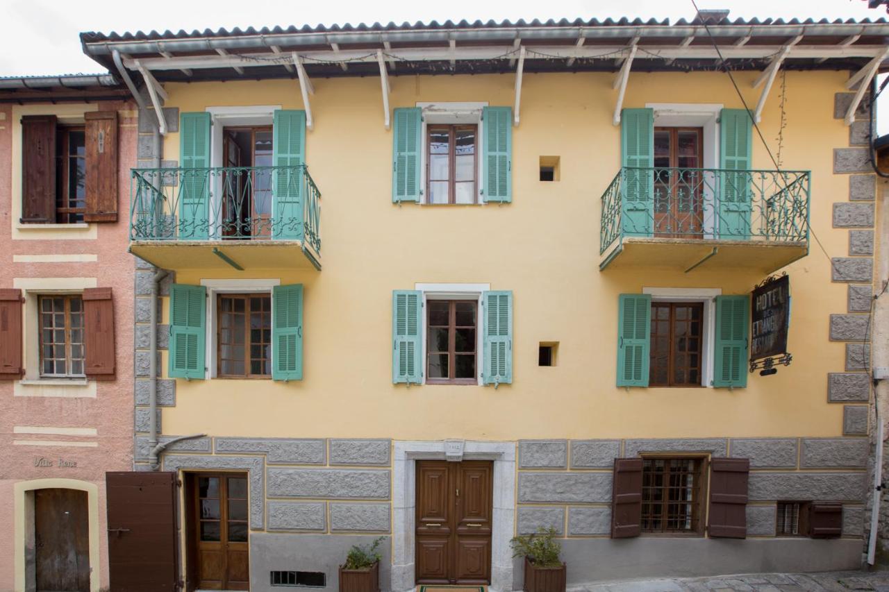 Hotel Des Etrangers Saint-Martin-d'Entraunes Exterior photo