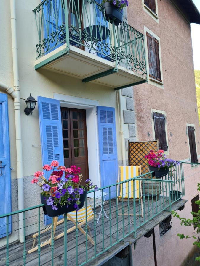 Hotel Des Etrangers Saint-Martin-d'Entraunes Exterior photo